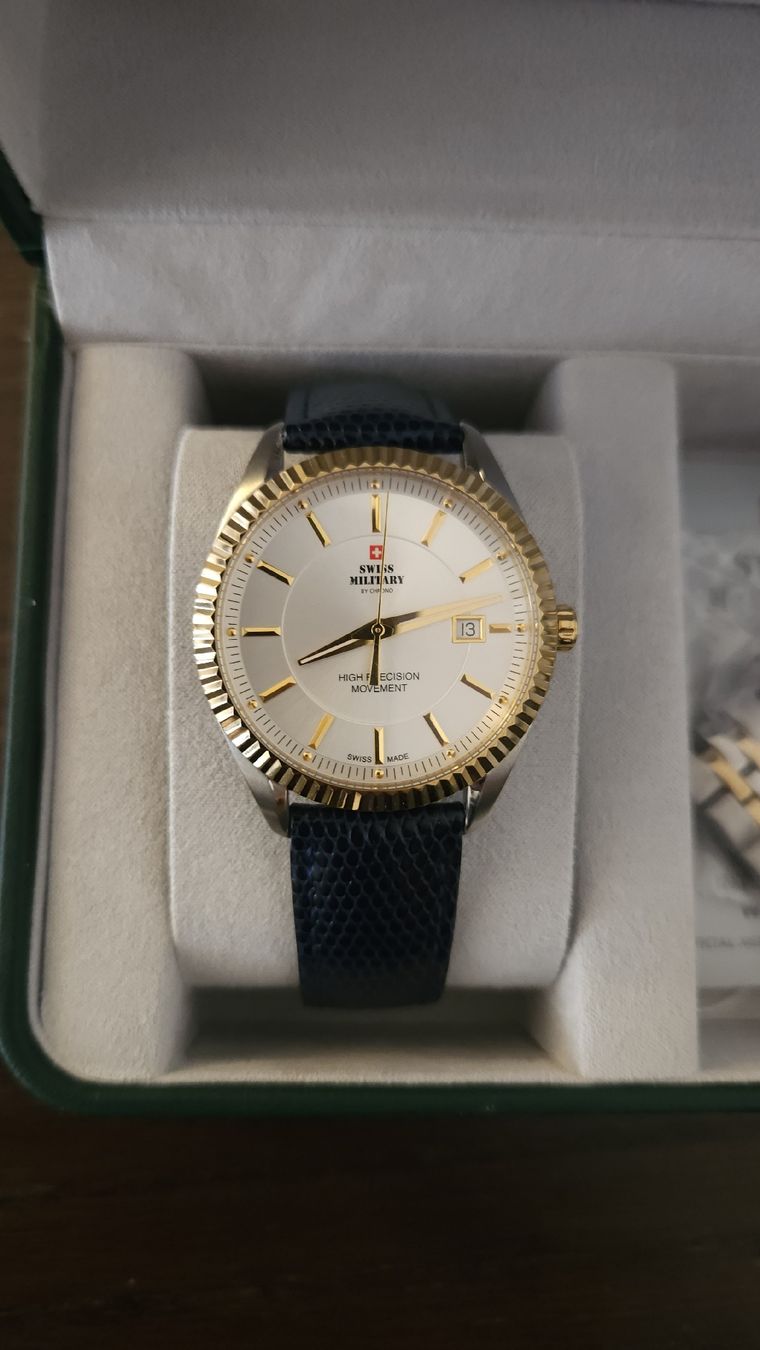 Swiss Military Montres: Swiss Military Uhr – D'occasion à Aarburg par MtnArt 1