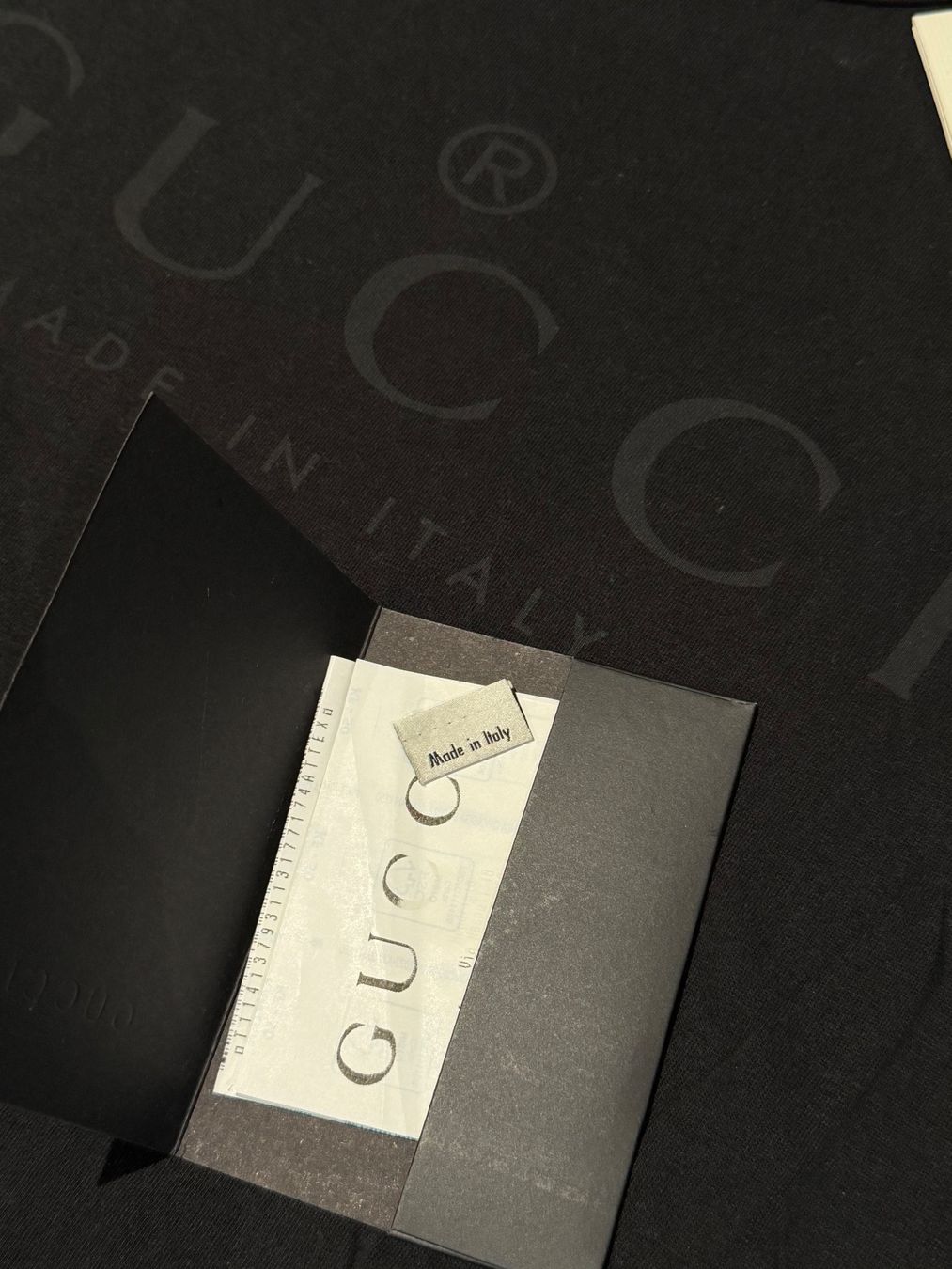 Gucci T-shirt: Gucci T-Shirt Schwarz Grösse S – Usato da Münchenbuchsee venduto da arouse.swiss 2