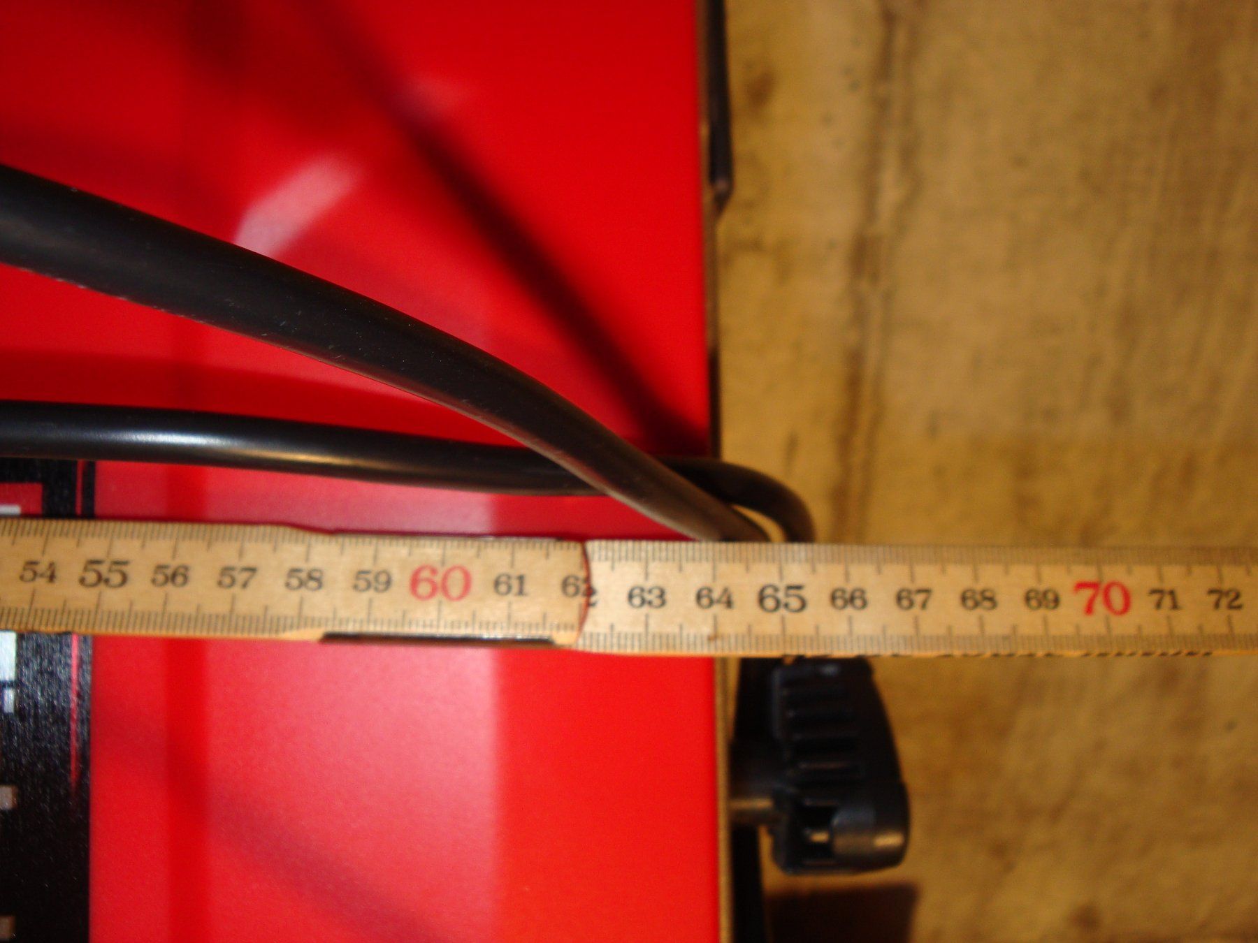 Einhell Scies: BANDSÄGE EINHELL TC SB 200-1 – D'occasion à escholzmatt par nicole062 5