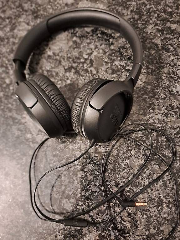 Cuffie: Casque audio enfant JBL – Usato da Bellerive VD venduto da tak_vz68