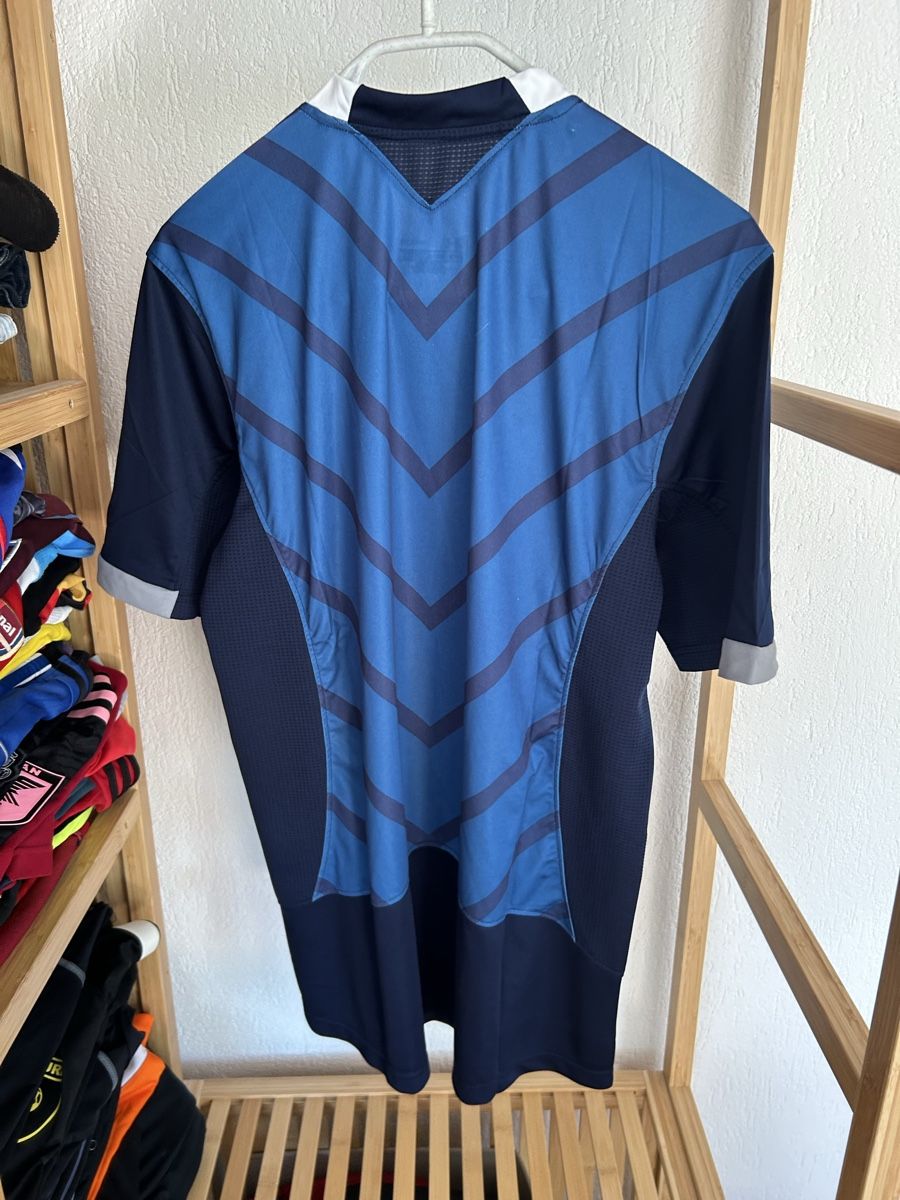 Under Armour Canottiere & Pantaloni: Maillot Tottenham Under Armour, taille L, comme neuf. – Usato da Courgenay venduto da mar_w26c 2