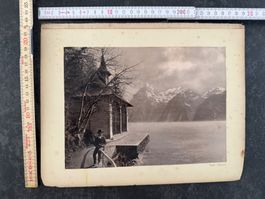 Sisikon UR Tellskapelle am Vierwaldstättersee Foto