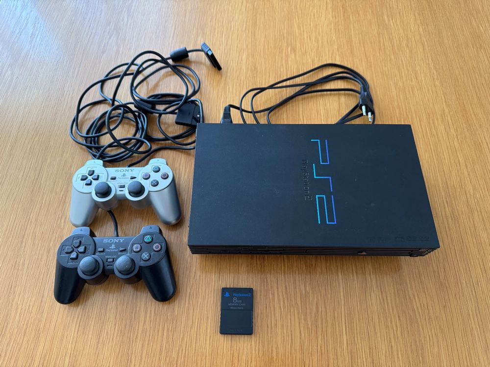 Playstation 2 inkl. Zubehör | Kaufen auf Ricardo