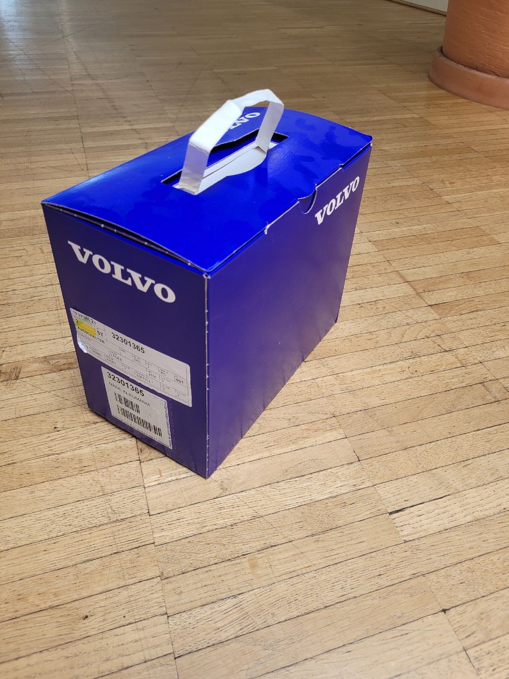 Volvo Alle Autoersatzteile: Steuergerät Volvo 32301365 neu – Neu und originalverpackt aus Steffisburg von Volvo_Cars_Thun 4