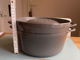 Französischer Schmortopf Gusseisen, Grau, Ø 22 cm