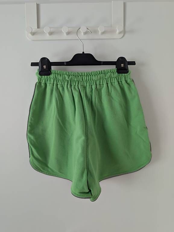 Hosen: Missguided Shorts 38 – Gebraucht aus Erschwil von andora00 2