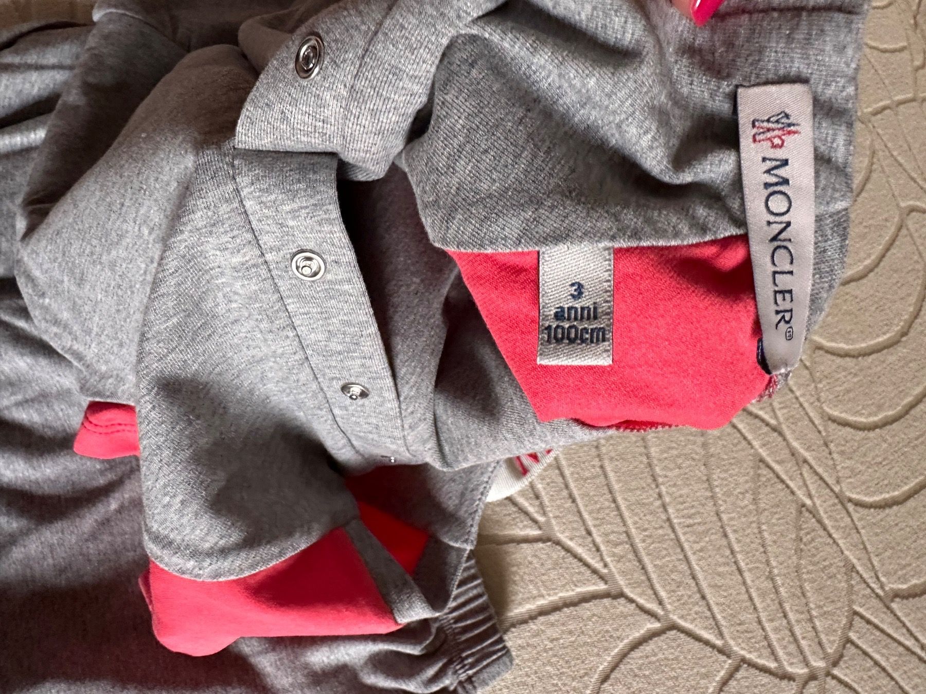 Moncler Kleiderpakete & -sets: Moncler girl set - 98 – Gebraucht aus Zürich von Bybyana 3