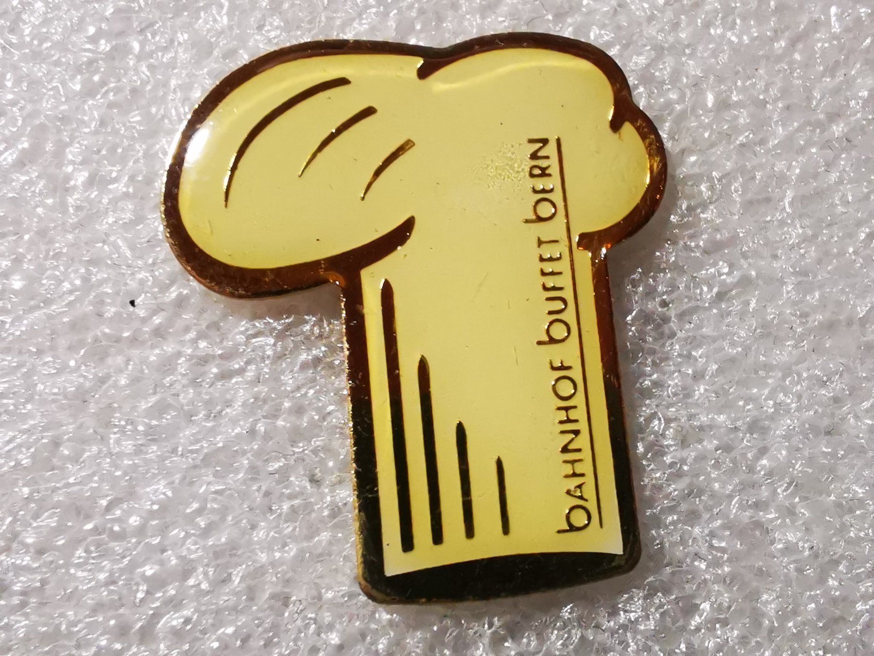 Placchette & Badge: Ansteckpin 142: Bahnhof Buffet Bern – Usato da Oppligen venduto da Pin-Fall-Shop