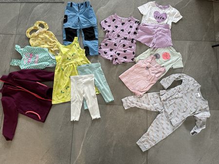 Kinderkleider-Paket Sommer Grösse 98-104