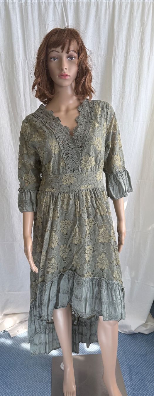 Vestiti: Sommerkleid mit Spitzen Gr. 40 – Usato da Pfäffikon ZH venduto da Margot1