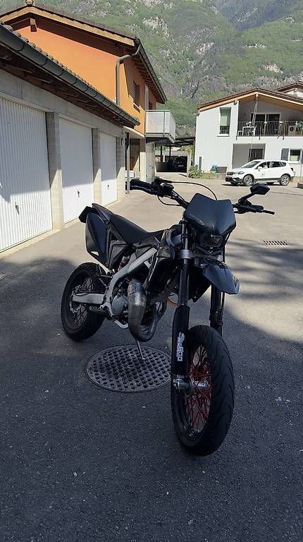 Strada: Vendo Velenti Racing 50cc  – Usato da Pollegio venduto da Landorofo