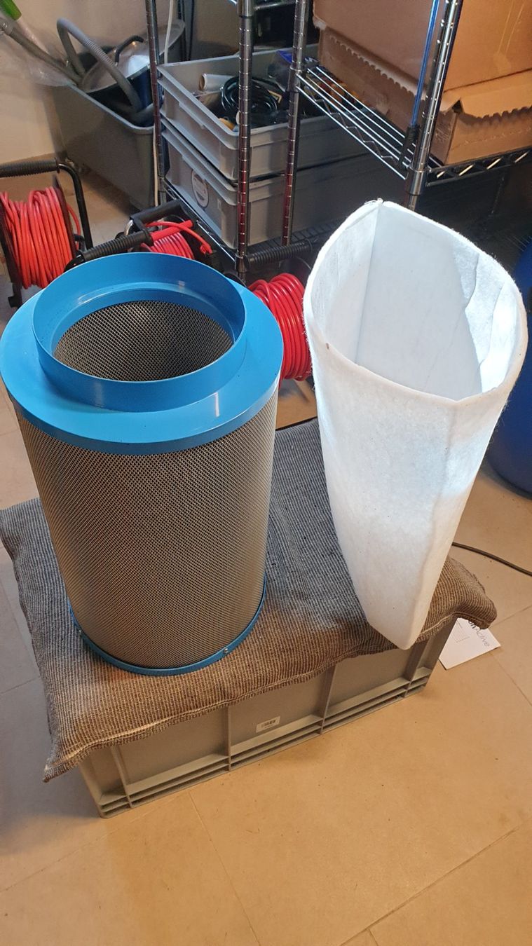 Ventilazione: CarbonActive HL Granulate 800G 200 CARBON AIR FILTER – Nuovo e nell'imballaggio originale da Wolfhalden venduto da tmr_gt5k 3