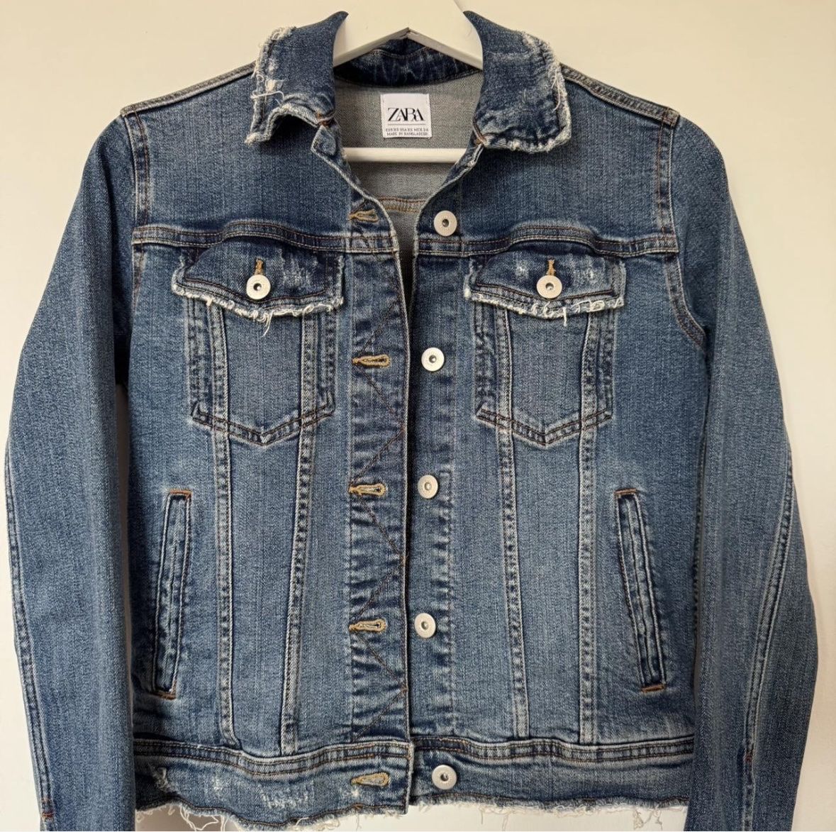 Zara Jacken: Demin jacket – Neu (gemäss Beschreibung) aus Taverne von Lisamu18