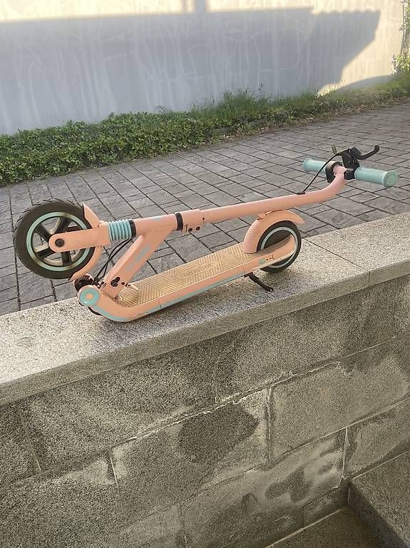 Kickboard: Monopattino elettrico Kids – Gebraucht aus Davesco-Soragno von lud_d9wn 1