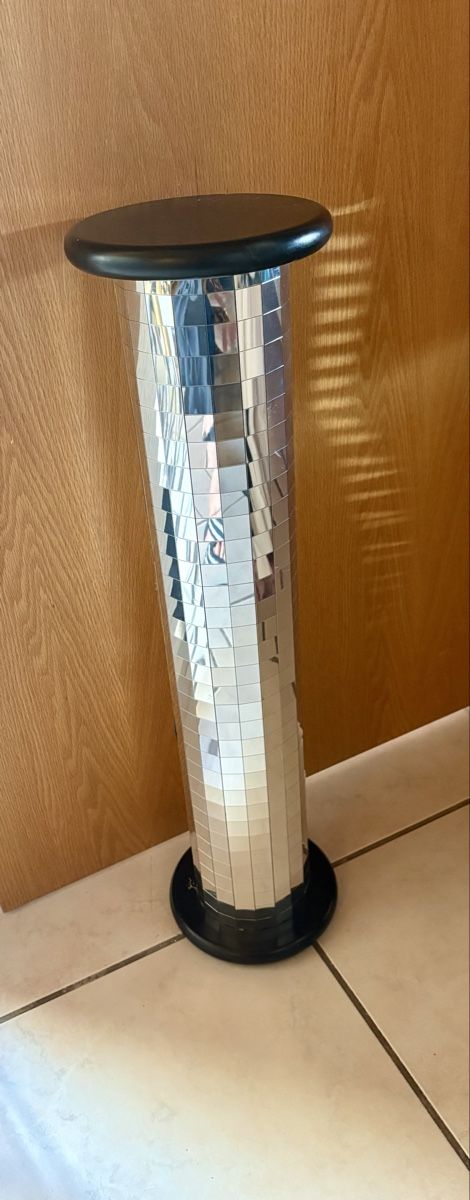 Toutes les décorations: Dekosäule silber – D'occasion à Safenwil par taschenlady