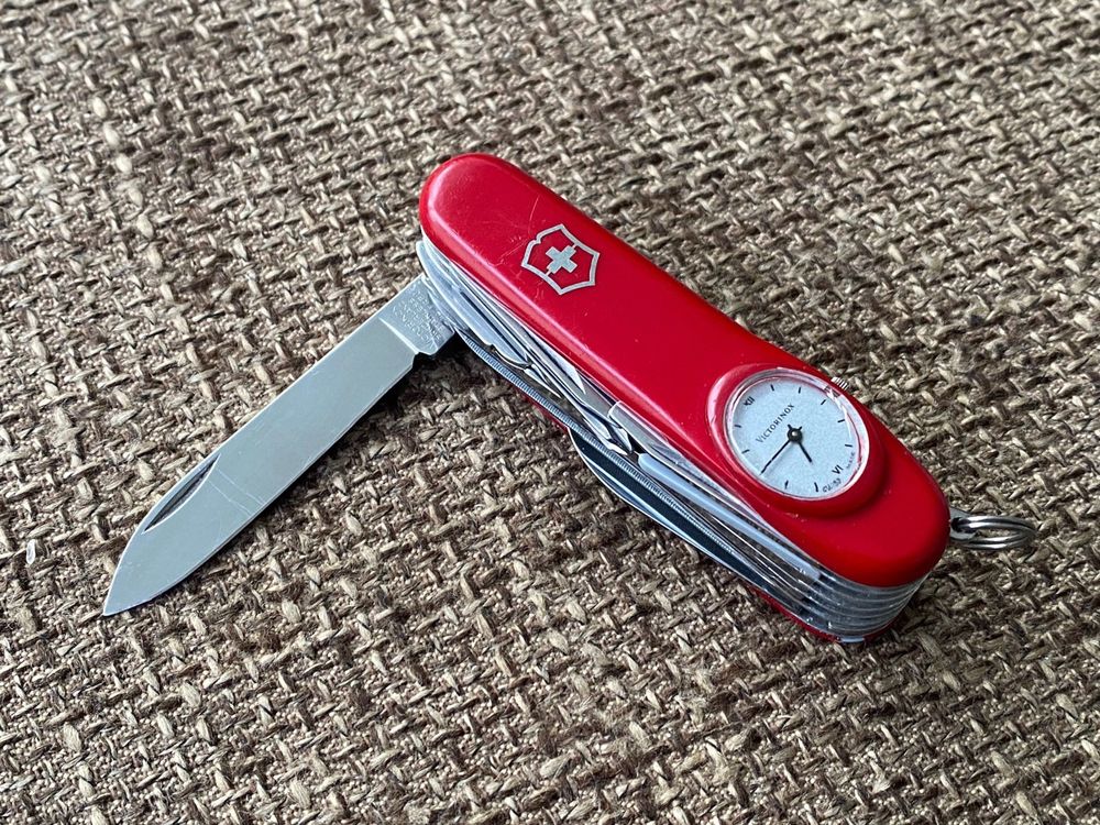 Victorinox best sale swisschamp supertimer