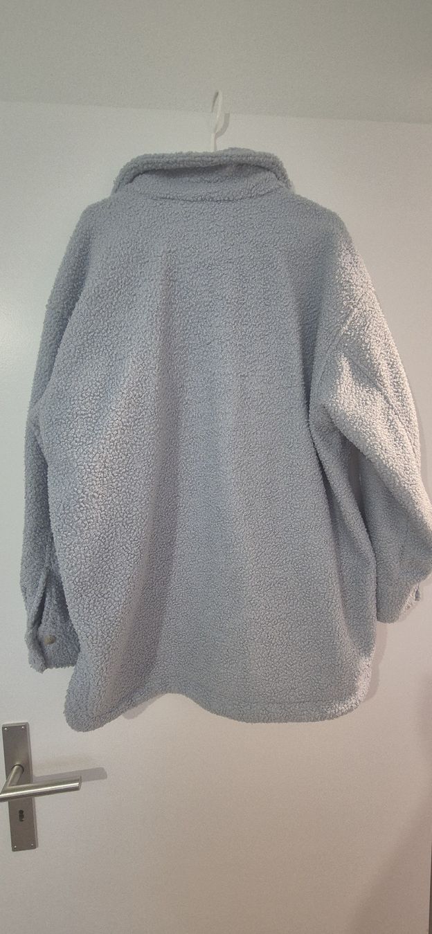 H&M Giacche: Fleece Jacke H&M hellblau Grösse M  – Usato da Kriens venduto da mic_p5qk 2