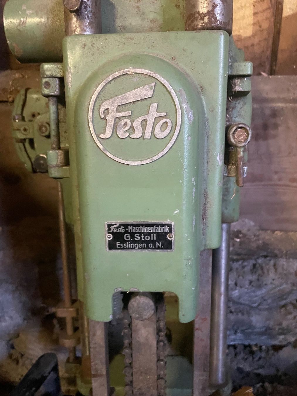 Festo Tutte le macchine: Original Kettenstemmer FESTO – Usato da Reckingen VS venduto da Gommi73 3