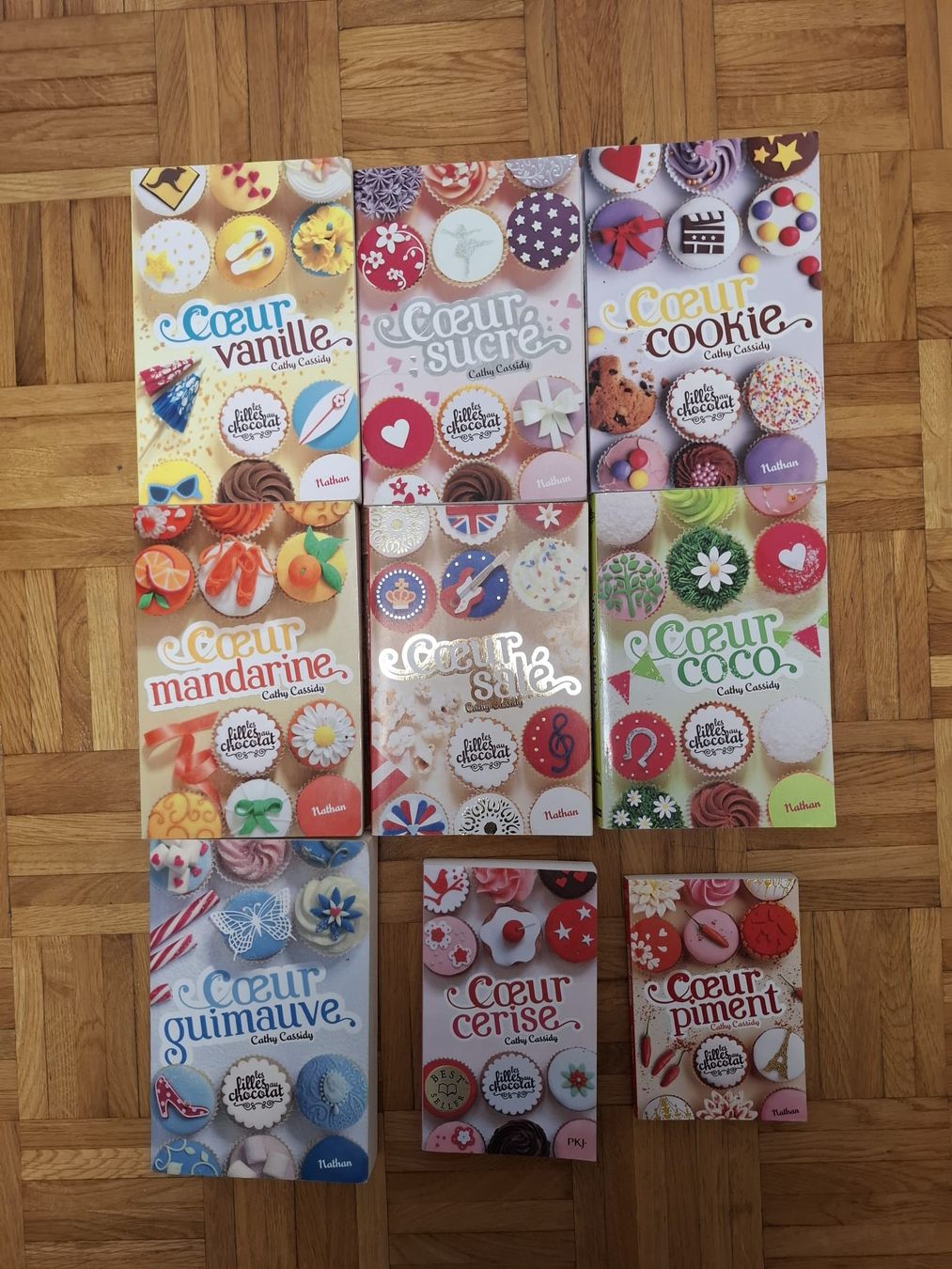Libri: Livres Les filles au chocolat – Usato da Genève venduto da Hutchinson33