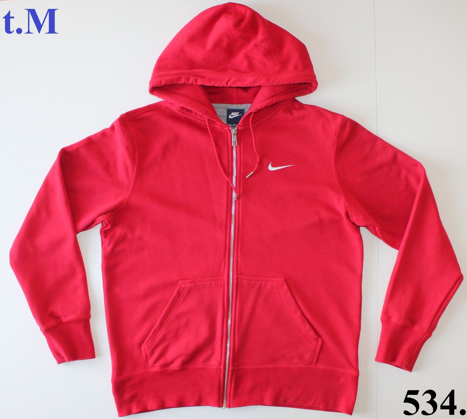 Nike Jacken: Veste zippée Nike rouge  t. M – Gebraucht aus Peseux von Gilloss