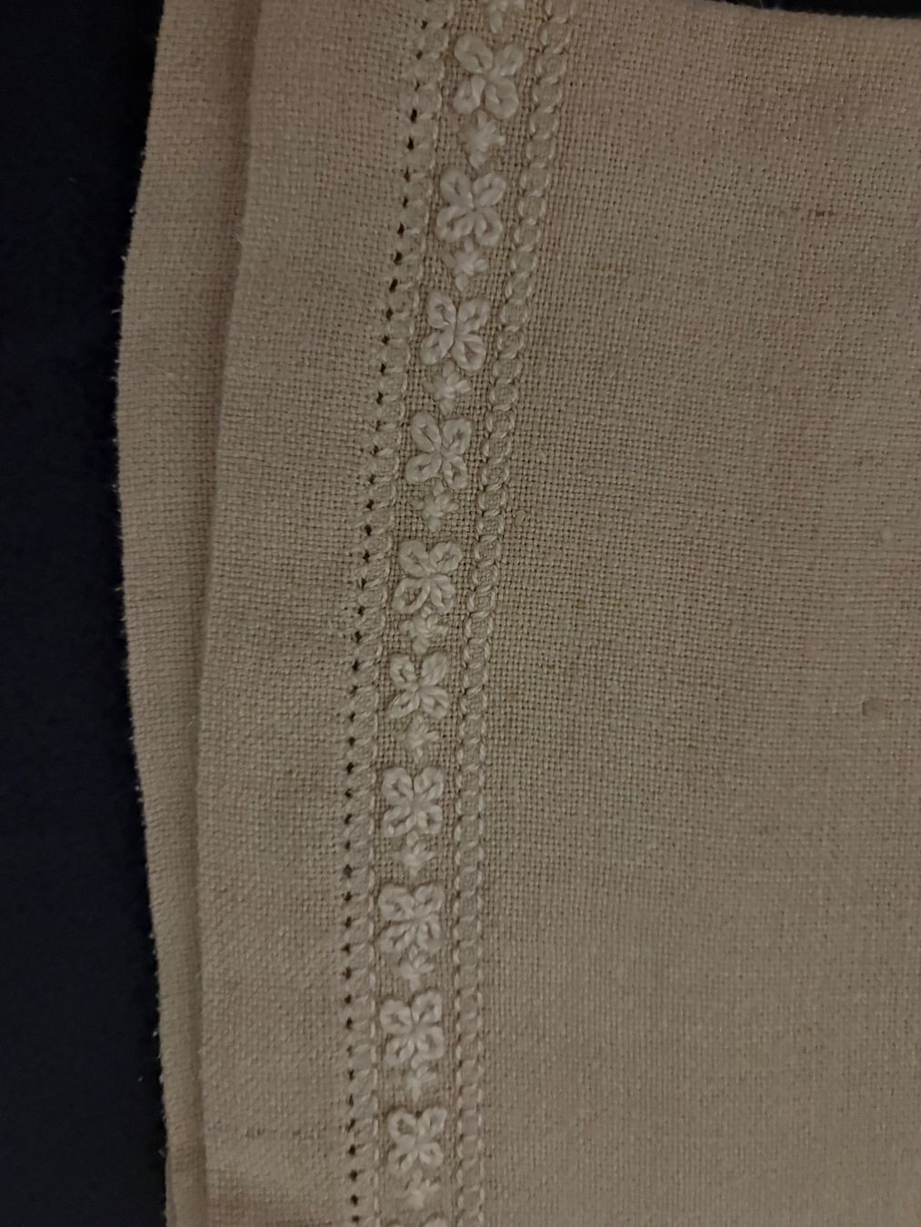 Sonstige Tischwäsche: Tischtuch gross – Gebraucht aus Niederbipp von fashionfuchs 6