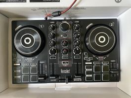 Hercules DJControl Impulse 200 // DJ Controller