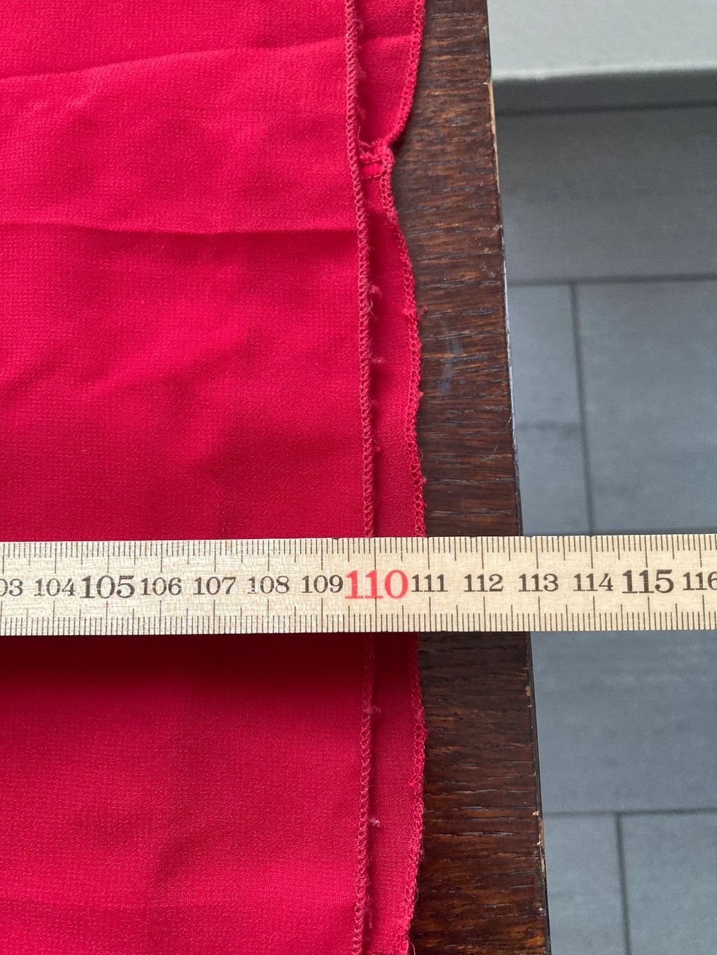 Vestiti & Gonne: Festliches Kleid, ca. Gr.134 Abendkleid – Usato da Egliswil venduto da Anitajo 4