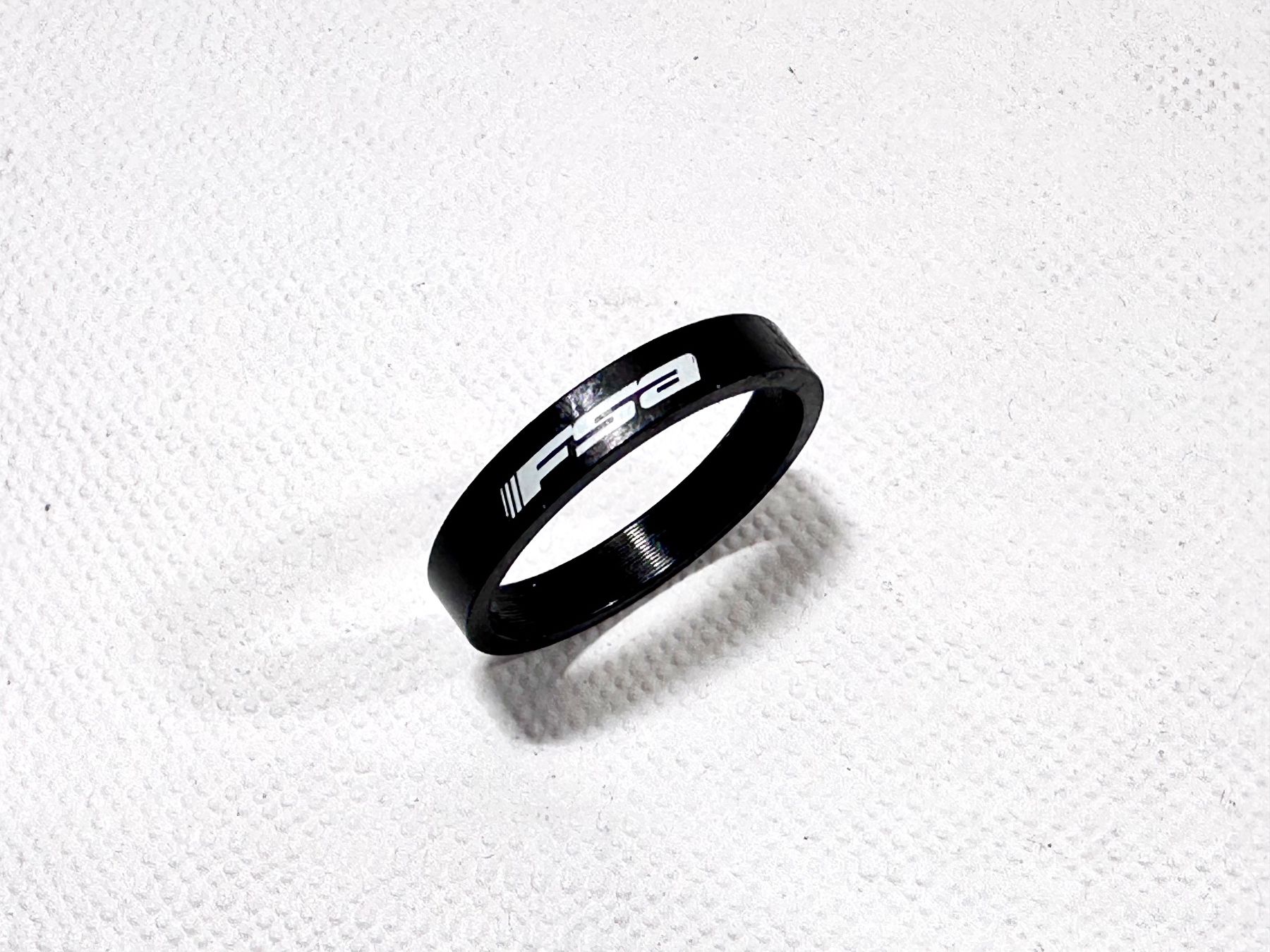 Pezzi di ricambio: FSA 1" Spacer 5mm Polycarbonat schwarz NEU – Nuovo (secondo la descrizione) da Luzern venduto da bikeandbeltcom