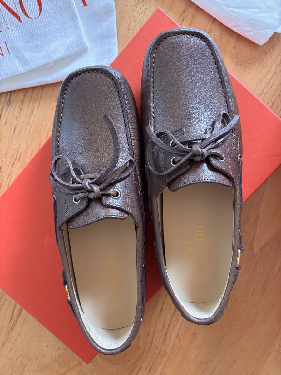 Valentino Herrenschuhe: Valentino Garavani Loafers – Neu und originalverpackt aus Zürich von Grothschild