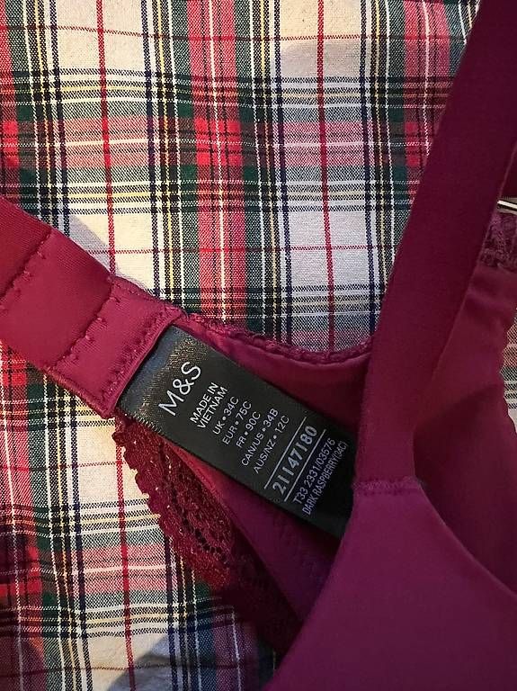 Altra biancheria intima: BH Unterwäsche 75C NEU – Usato da Basel venduto da Princeton-seller 1