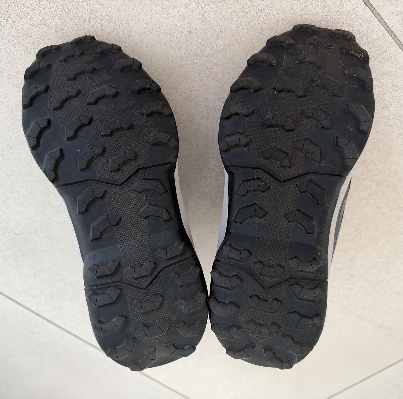 Adidas Chaussures garçon: Adidas Terrex Gr.33 – D'occasion à Contone par Chaos76 6