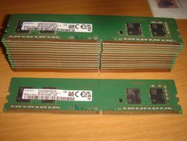 1 Stück 8gb ddr4 3200. Samsung. Getestet. Noch 4 stück.