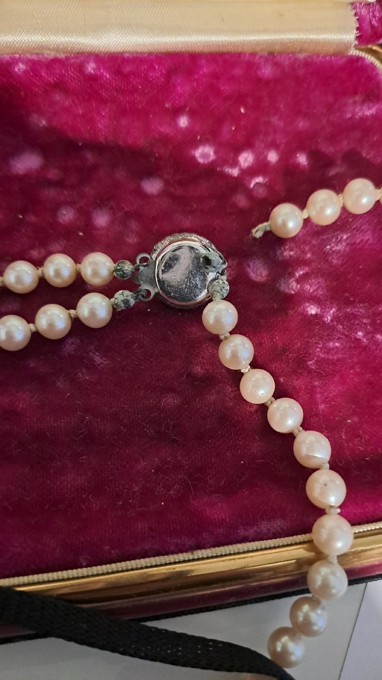 Catenine: Perlenkette doppelreihig defekter Verschluss – Difettoso da Deitingen venduto da Soya1 5