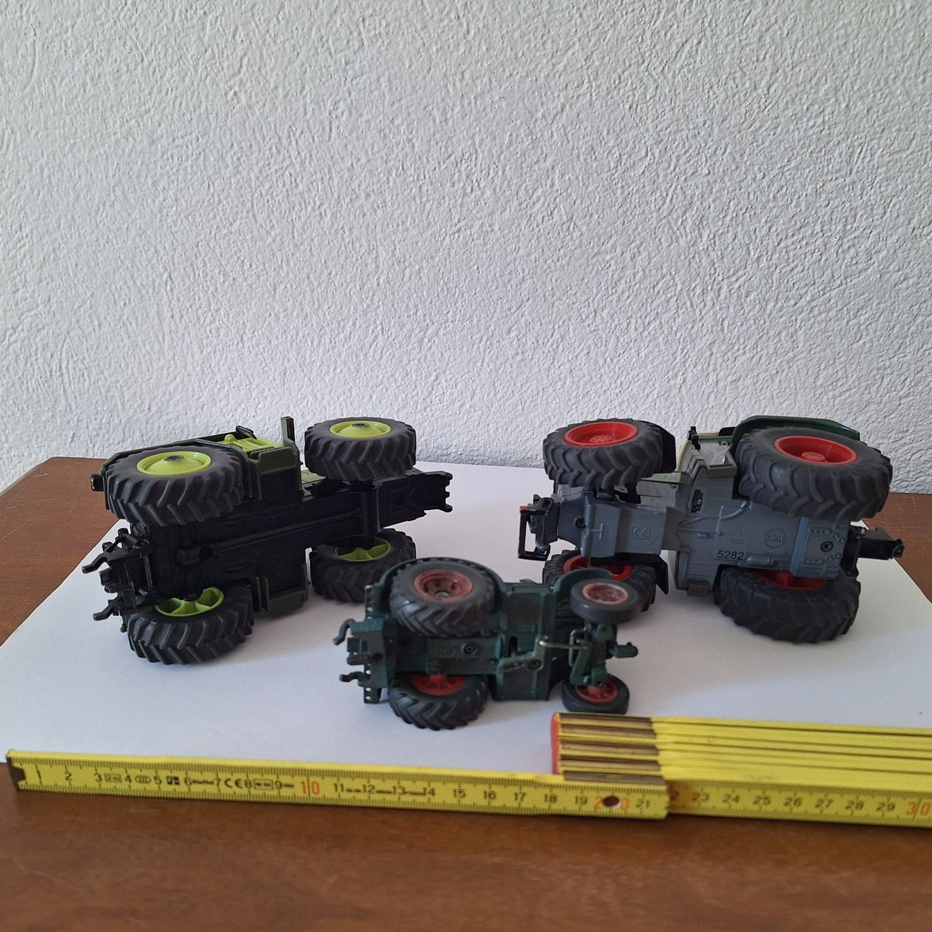 Modellini d'auto: Diverse Traktor Modellautos – Usato da Winterthur venduto da ric_rl7n 5
