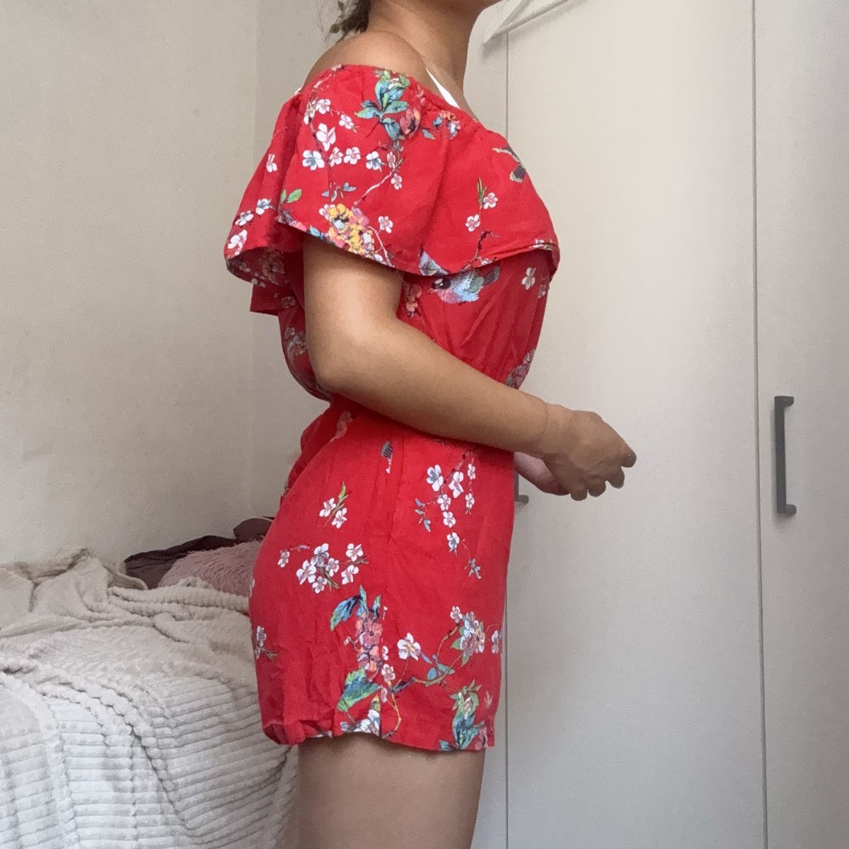 Pimkie Jumpsuits: Combishort rouge fleurs – Neuf (Voir description) à Moudon par TigerrrEye 1