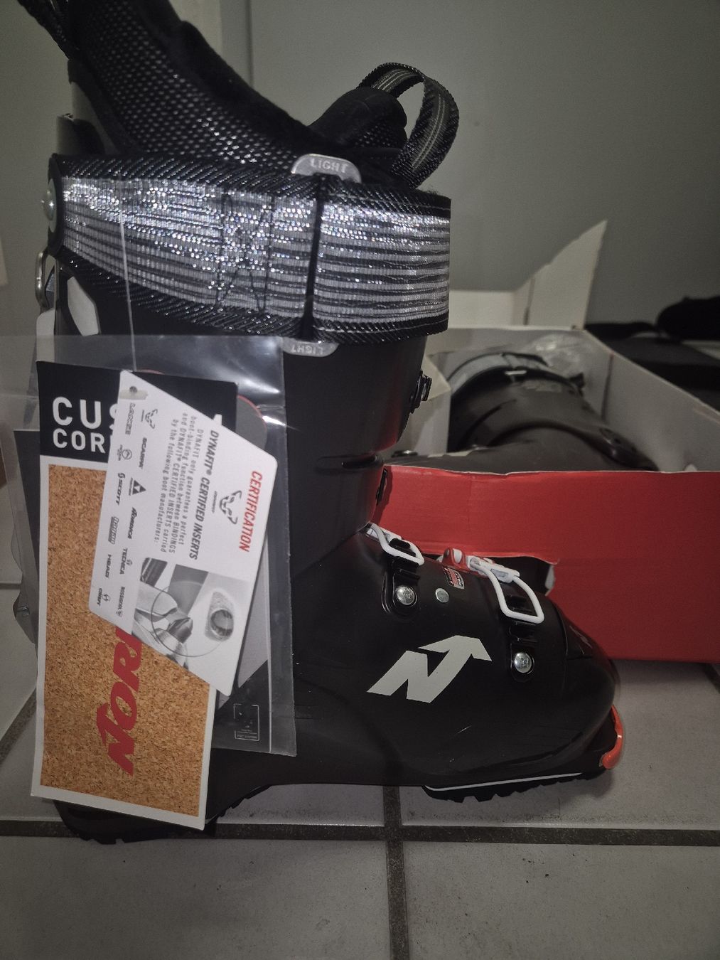 Nordica Scarpe da donna: Nordica Strider 95 W 24.5 – Nuovo e nell'imballaggio originale da Porrentruy venduto da jer_6hmq 1