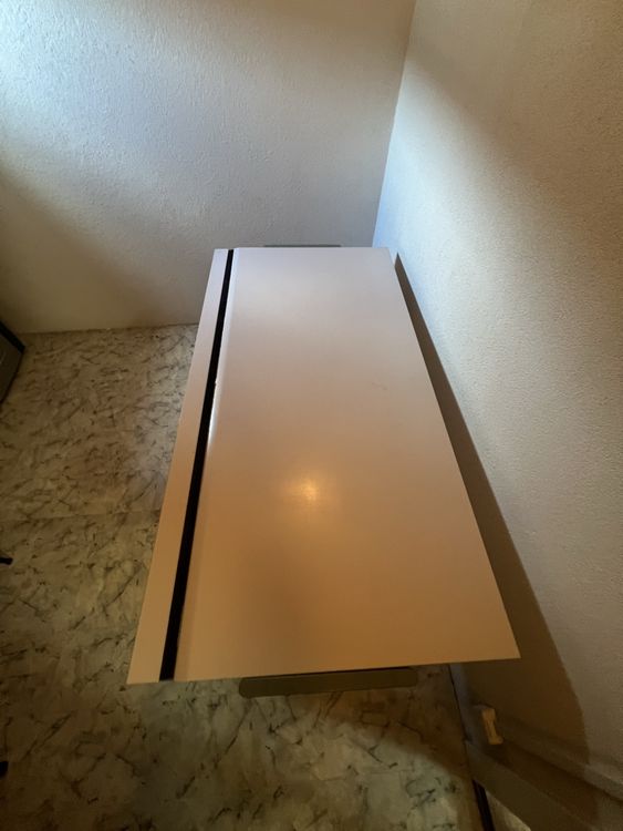 Scrivanie: Bürotisch 77x160x80 – Usato da Zürich venduto da svj_mdb8 2