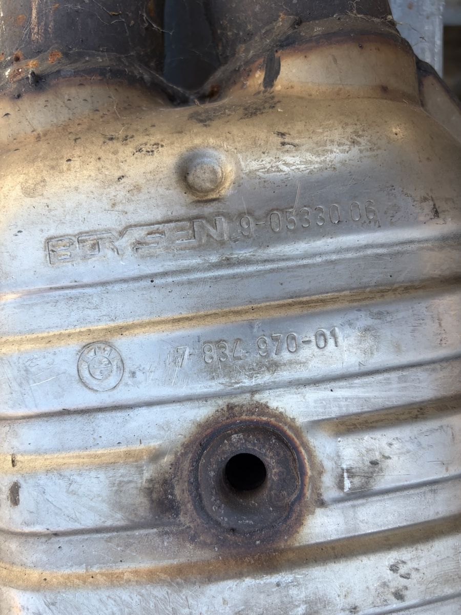BMW Auspuffanlagen: Bmw M5 E60 Original Auspuffanlage – Gebraucht aus Wettingen von Nici1932 6