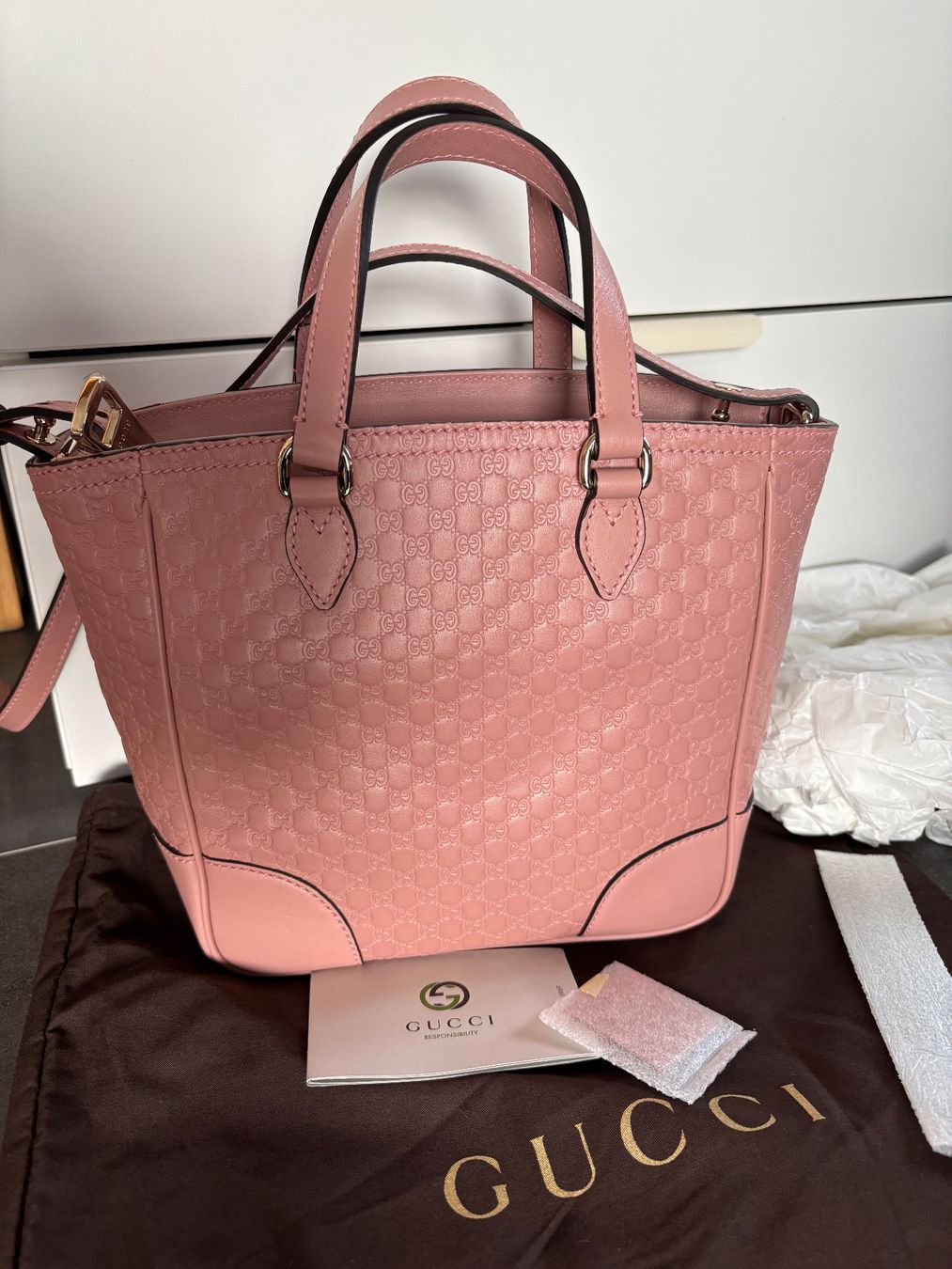 Gucci Borse da donna: Sac GUCCI en cuir Neuf – Nuovo e nell'imballaggio originale da Saignelégier venduto da teres27 1
