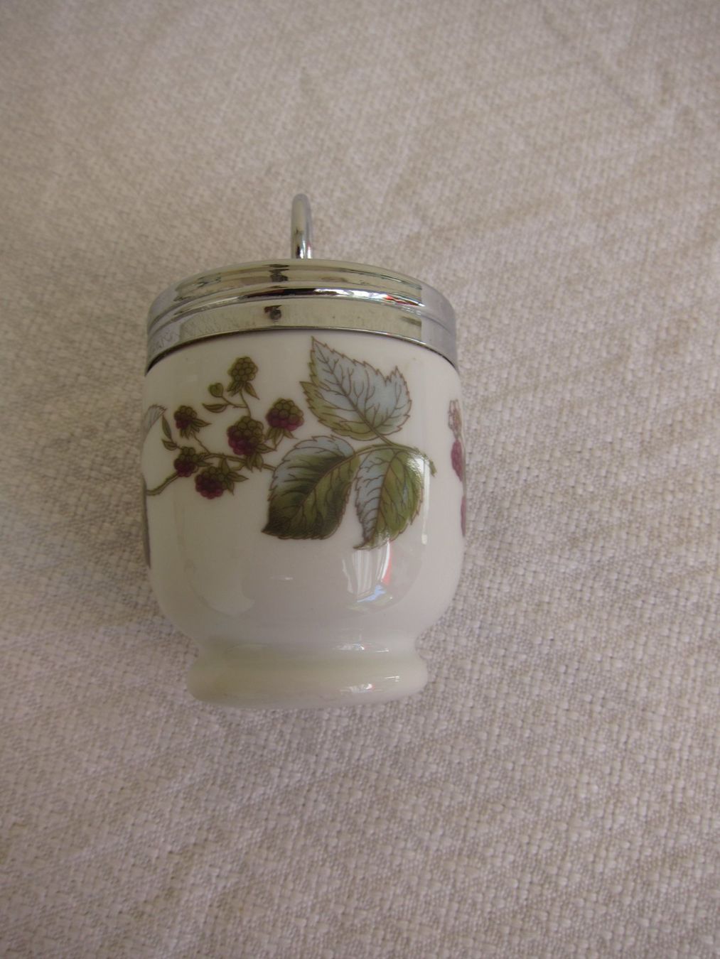 Autre vaisselle: Eggcoddler Royal Worcester 3er Set Blumenmuster – D'occasion à Regensdorf par Eri8057 7