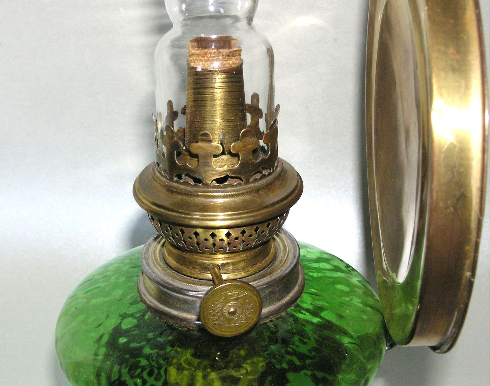Lampade: ANTIKE PETROLLAMPE PETROLEUMLAMPE – Usato da Grenchen venduto da Antique-hunter 4