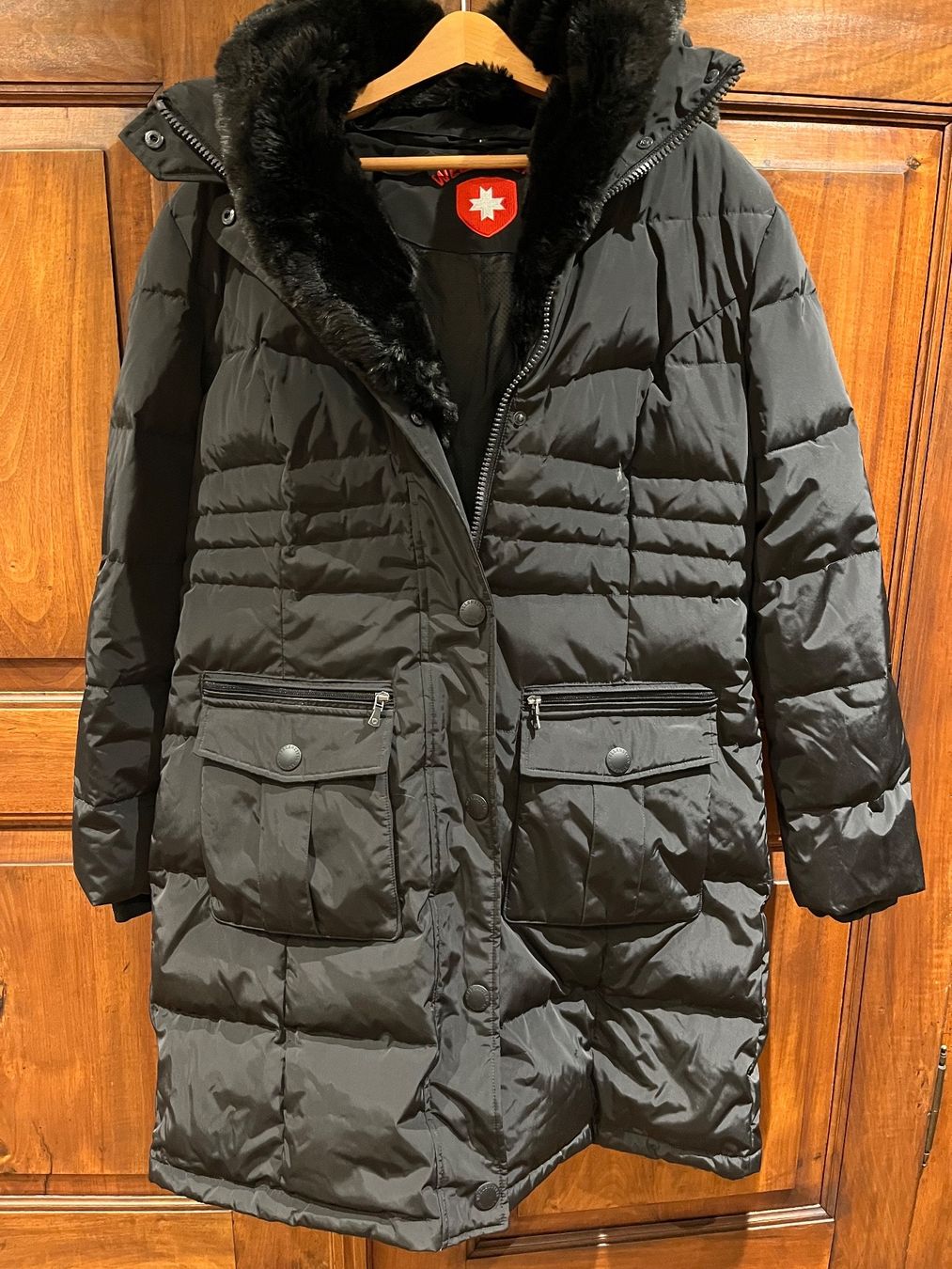 Wellensteyn Giacche: Wellensteyn Daunenjacke schwarz – Usato da Pratteln venduto da Daily88
