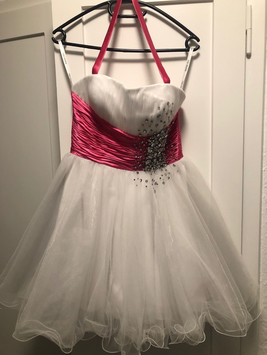 Kleider: Cocktailkleid Sherri Hill – Gebraucht aus Bern von Tan00