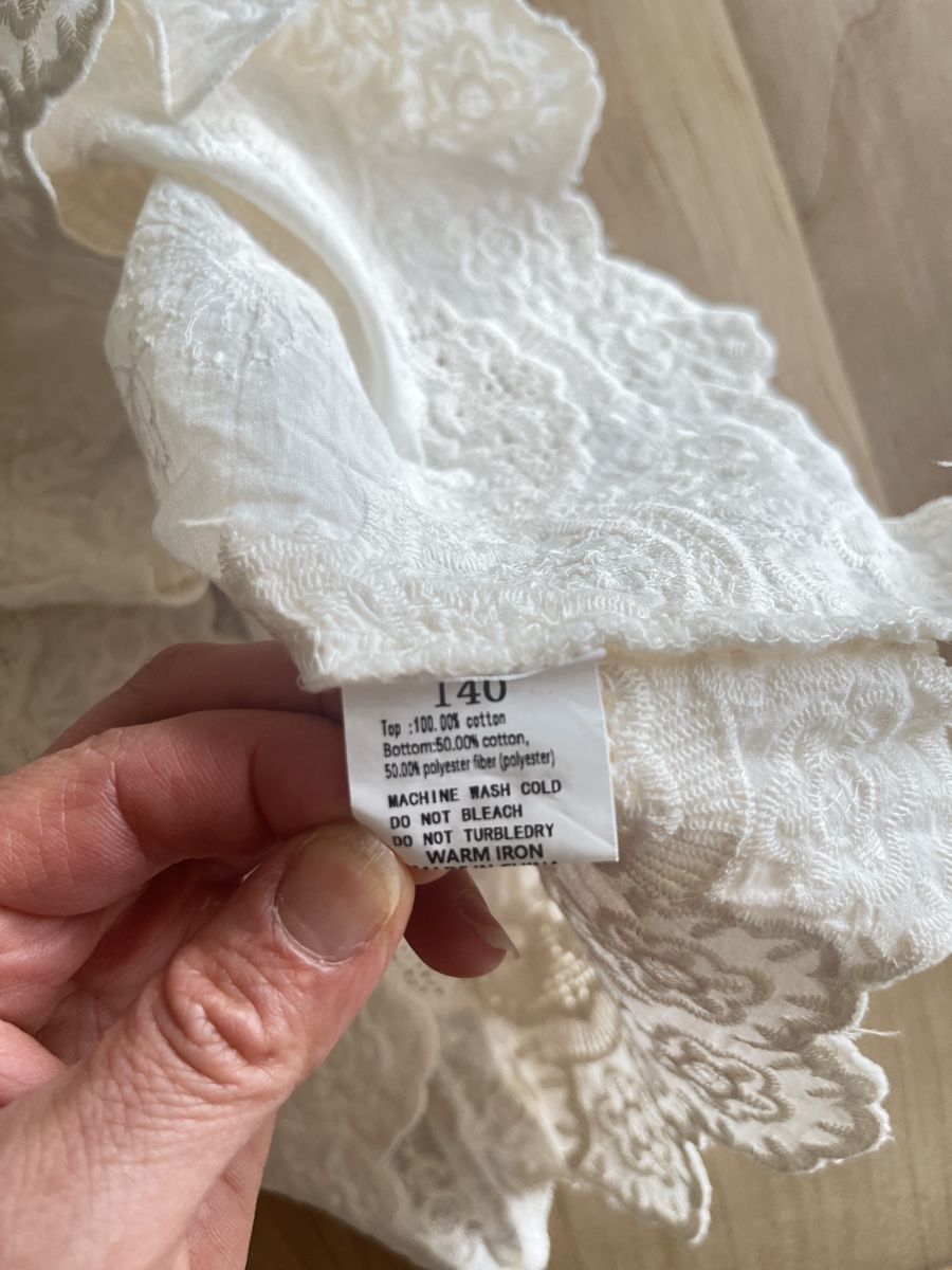 Blusen, T-Shirts & Tops: Spitzenbluse, weiss, Grösse 140, Baumwolle, neuwertig – Neu (gemäss Beschreibung) aus Horw von Pem1278 3