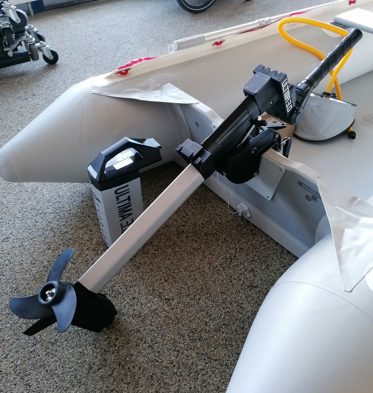 Sergio Cellano Barche: Schlauchboot Suzuki Sergio Cellano mit Elektromotor – Nuovo (secondo la descrizione) da Samedan venduto da Automobile-Palue 5