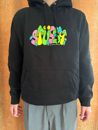 Stüssy Hoodie Grösse L, schwarz - Top Zustand für den Winter