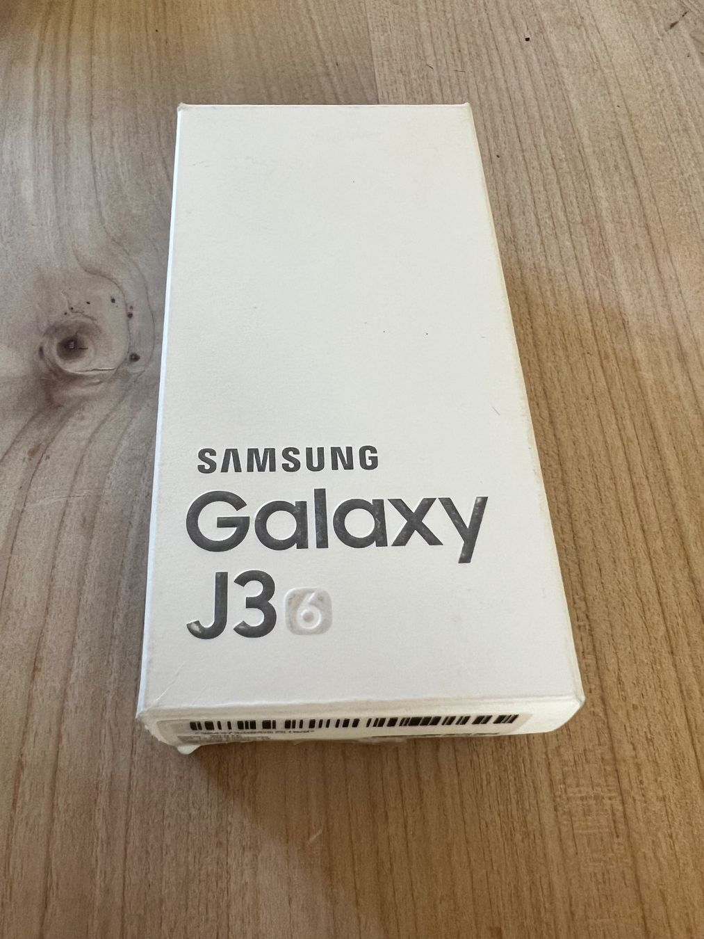 Samsung Handys / Smartphones: Samsung Galaxy J3 (2016) weiss – Gebraucht aus Burgdorf von A006972 1