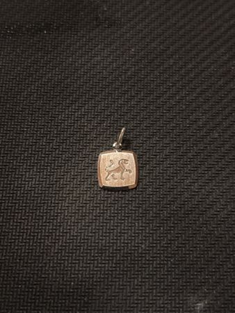 Anhänger Sternzeichen Löwe, 800er Silber Top Zustan