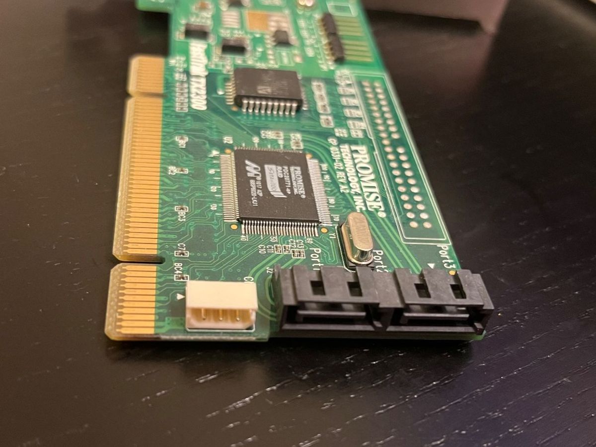 Composants électroniques: Promise FastTrak TX2300 SATA controller – D'occasion à Lausanne par val-sav 2