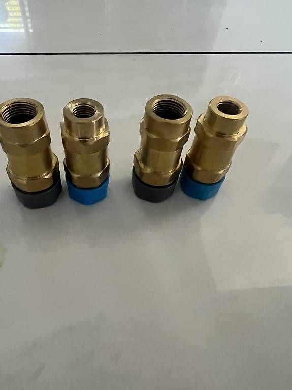 Laufwerke & Adapter: Quick Connect Kupplung Adapter  – Gebraucht aus Schachen LU von leony07 3